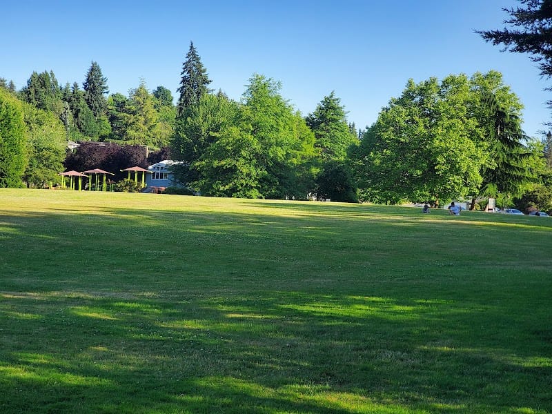 Mercerdale Park playground photo 3
