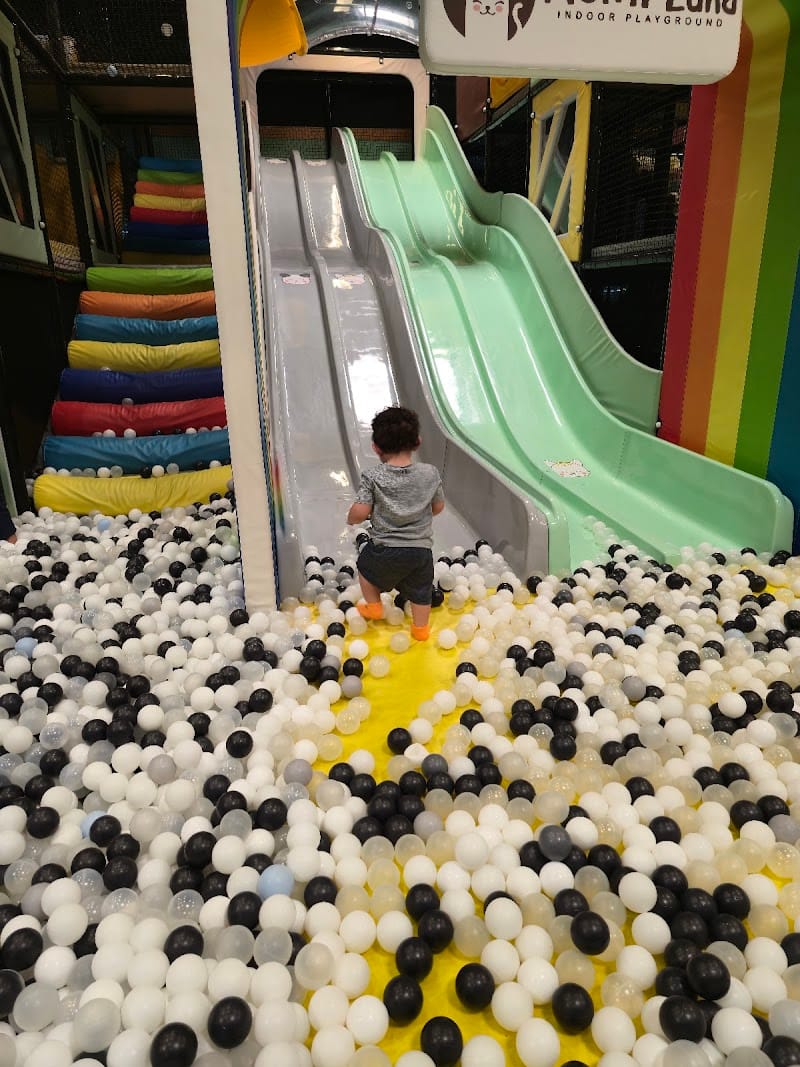 Momi Land Gahanna playground photo 3