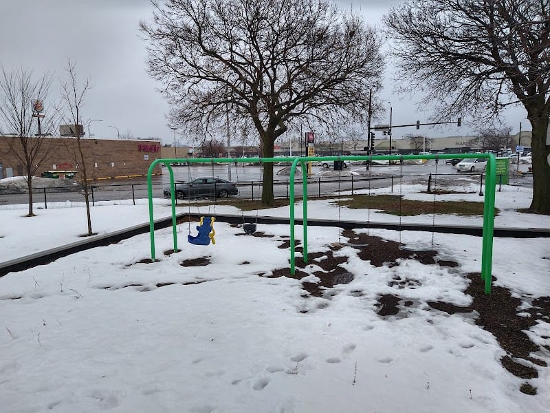 Mulberry Park playground photo 3