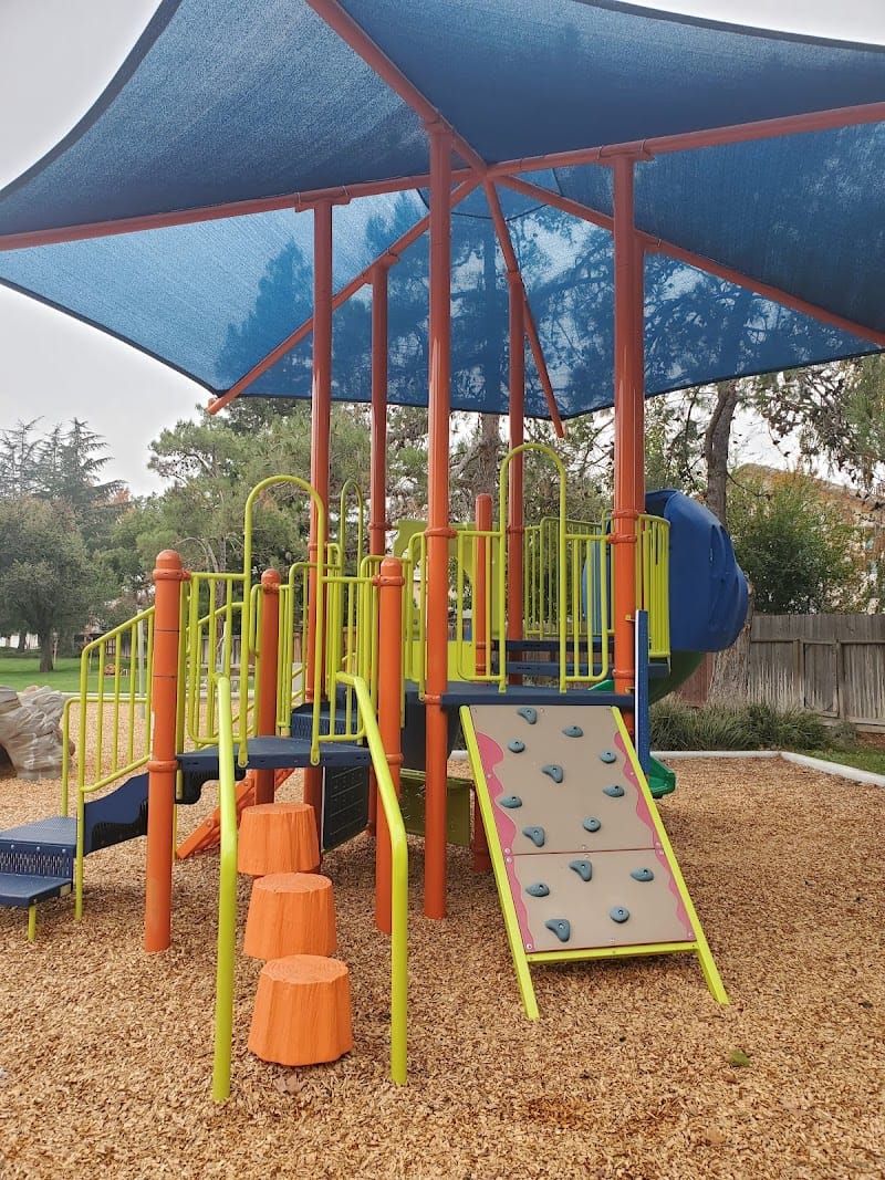 Oneto Playground playground photo 1