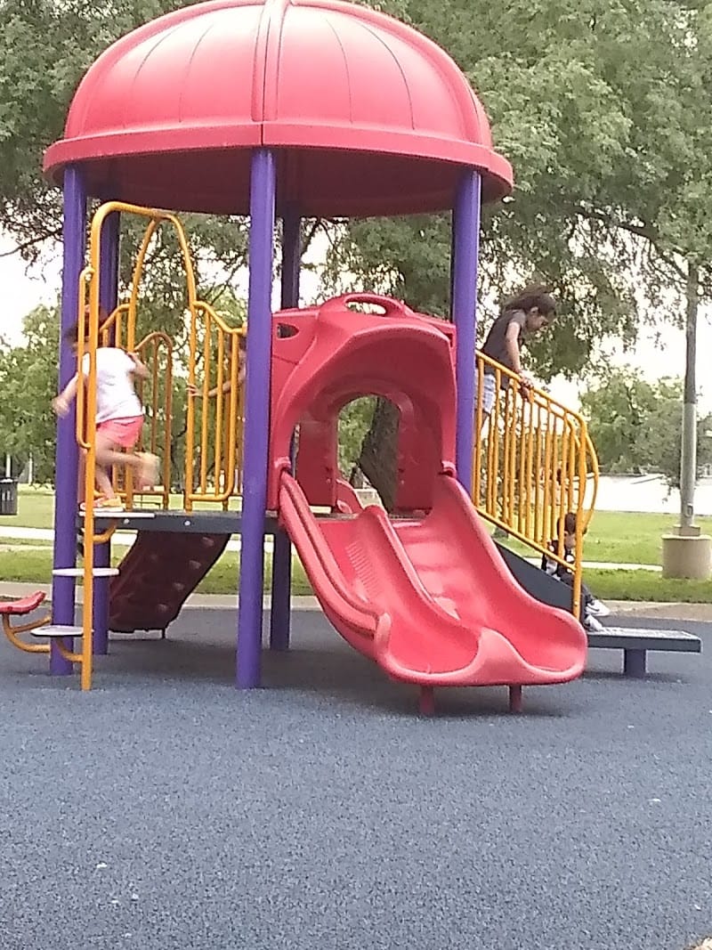 Palo Alto Park playground photo 1