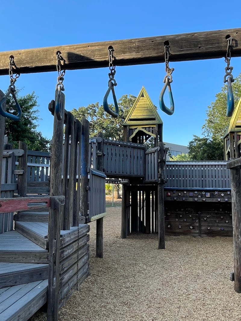 Pals Playground playground photo 1