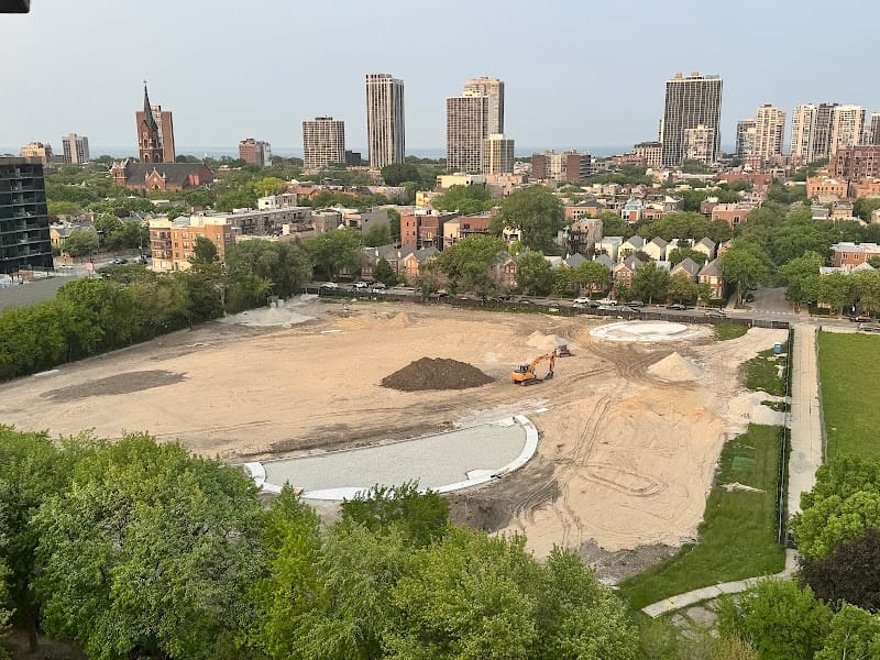 Park #598 playground photo 2