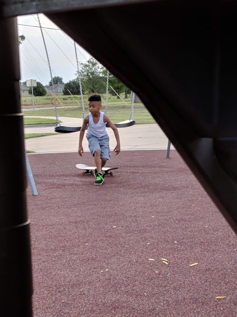 Peach Tree Park playground photo 3