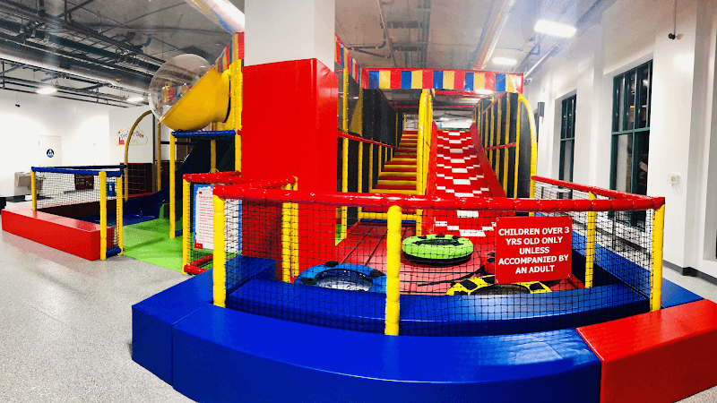 Peek-a-Boo Factory playground photo 1