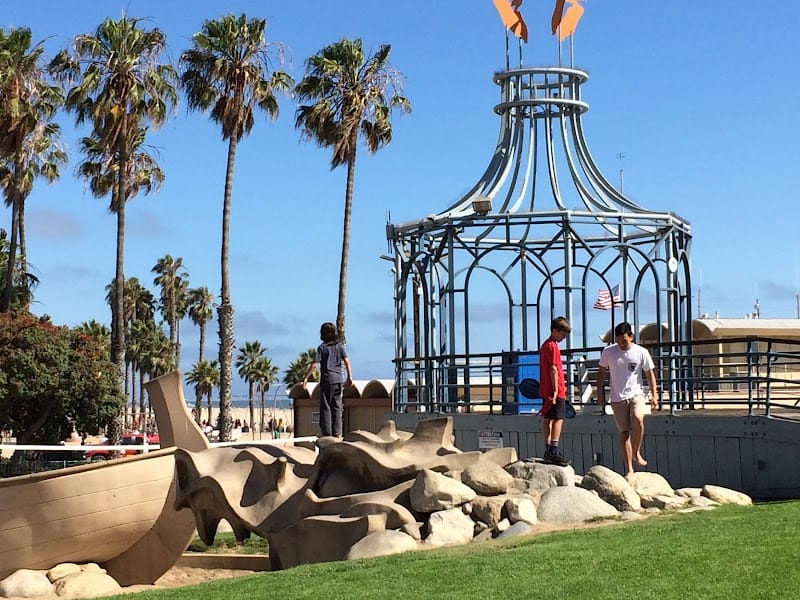 Pier Playground playground photo 2