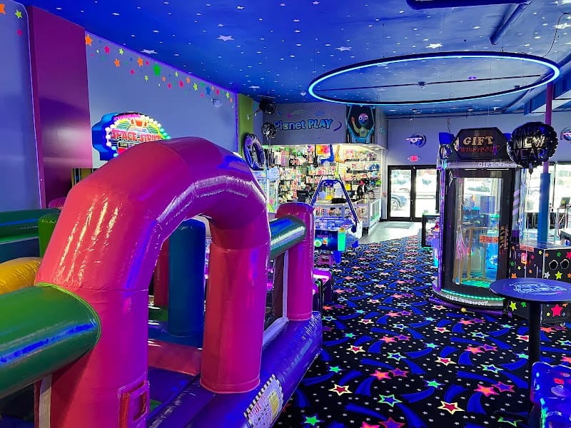 Planet Play playground photo 2