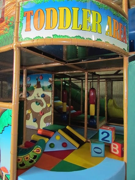 Play Kingdom playground photo 3