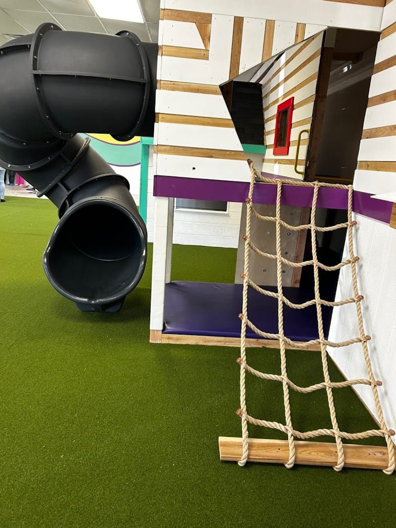 Play, OK! playground photo 2