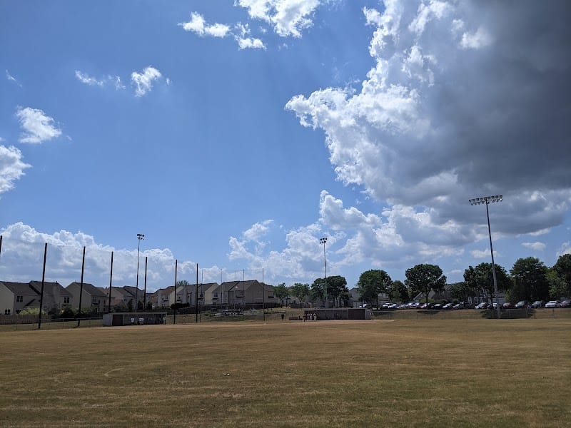Plote Field playground photo 2