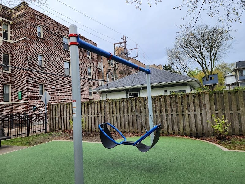Randolph Park playground photo 3