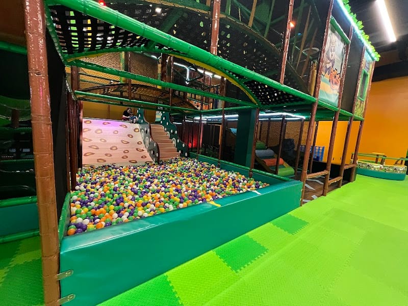 Recess Play Center playground photo 1