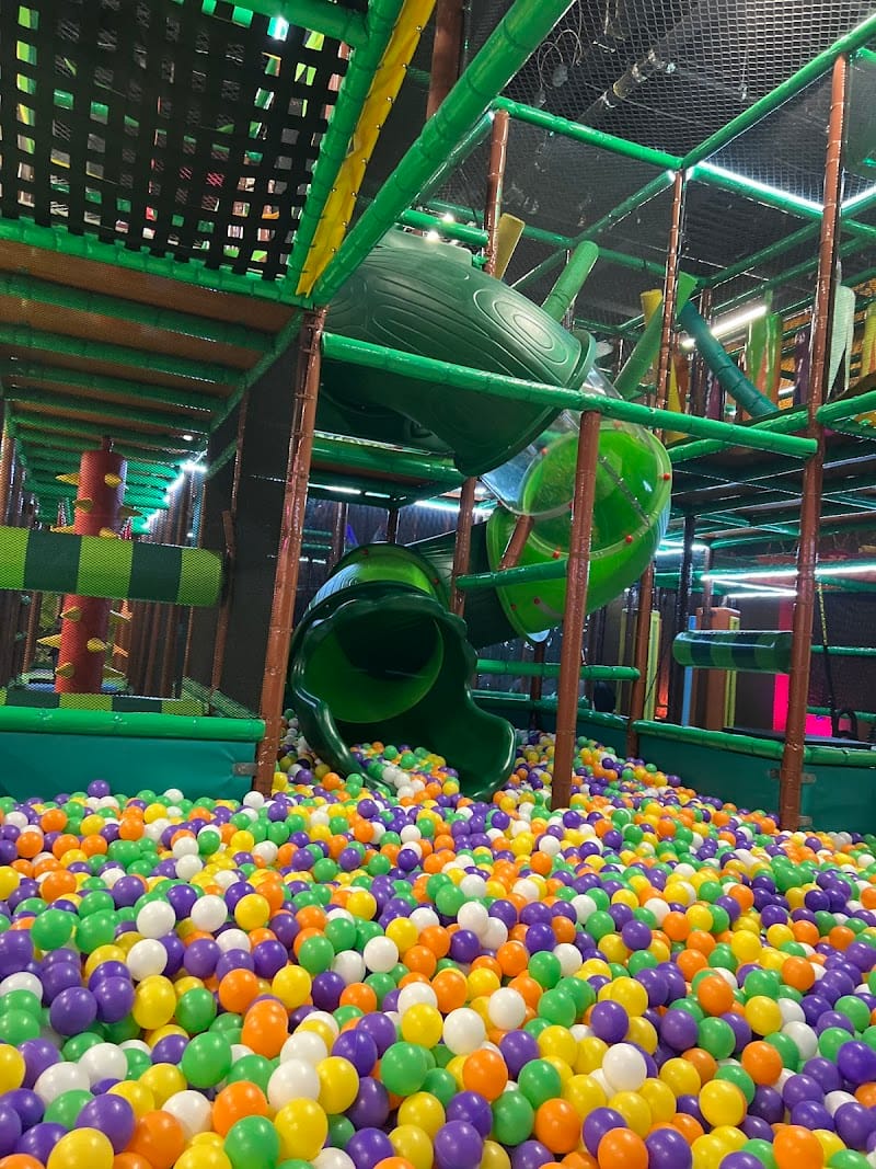 Recess Play Center playground photo 3