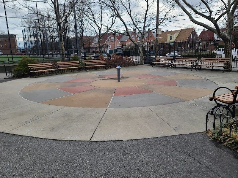 Reiff Playground playground photo 3