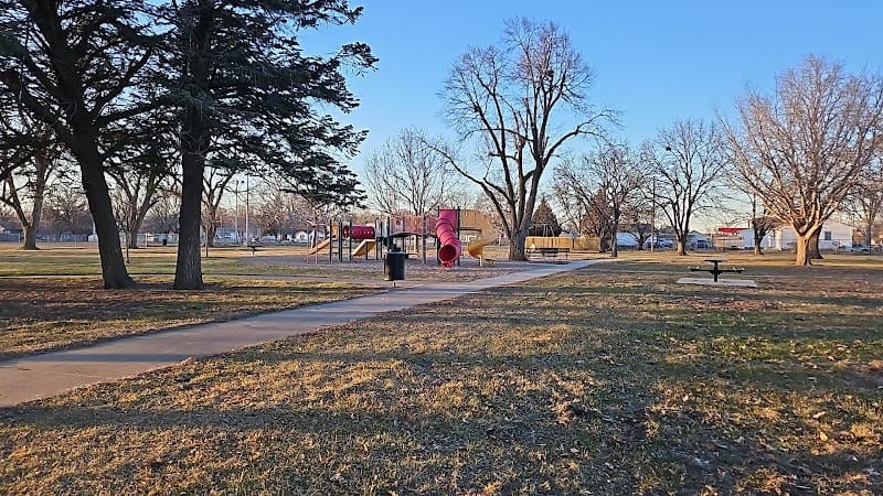 Roberts Park playground photo 2