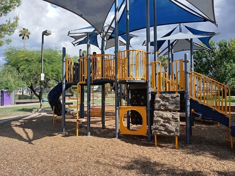 Rolling Hills Park playground photo 2