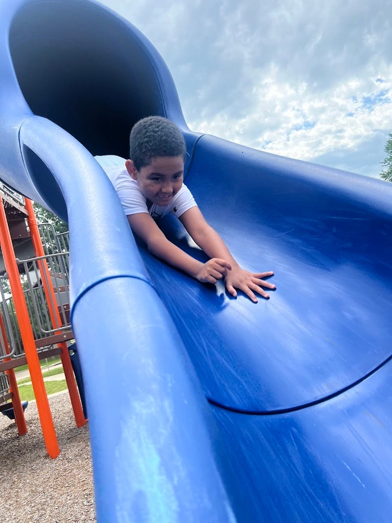 Ross Park playground photo 2