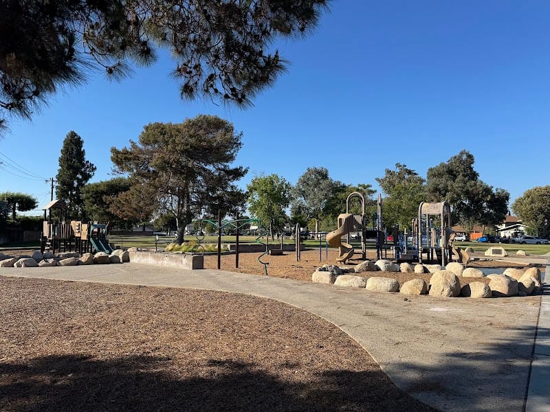 Smallwood Park playground photo 3