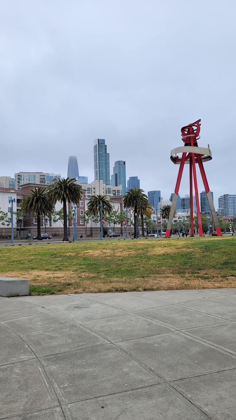 South Beach Park playground photo 2