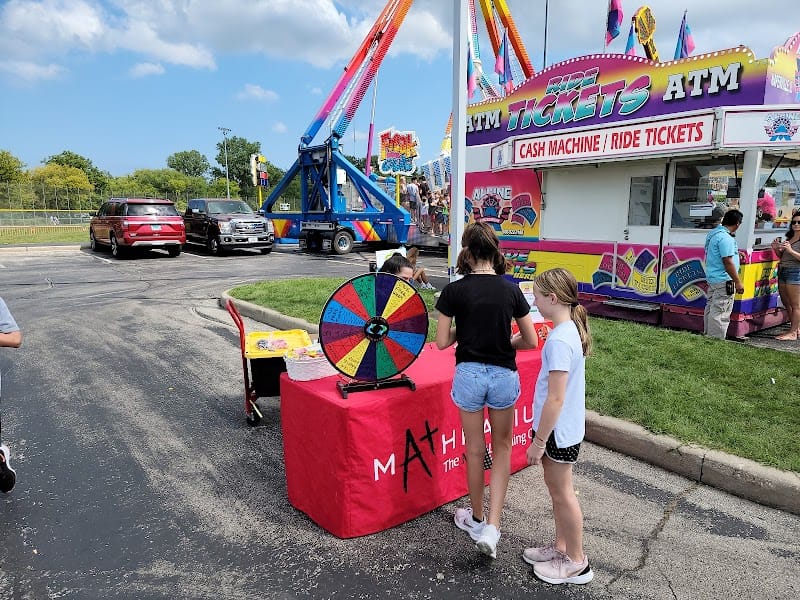 Spray 'n Play playground photo 3