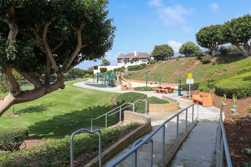 Spyglass Hill Park playground photo 1