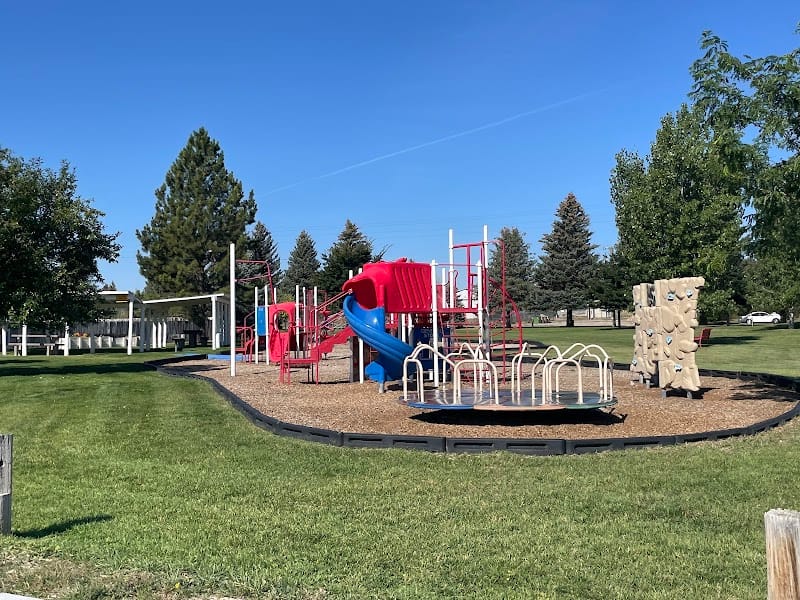 Staats Park playground photo 1