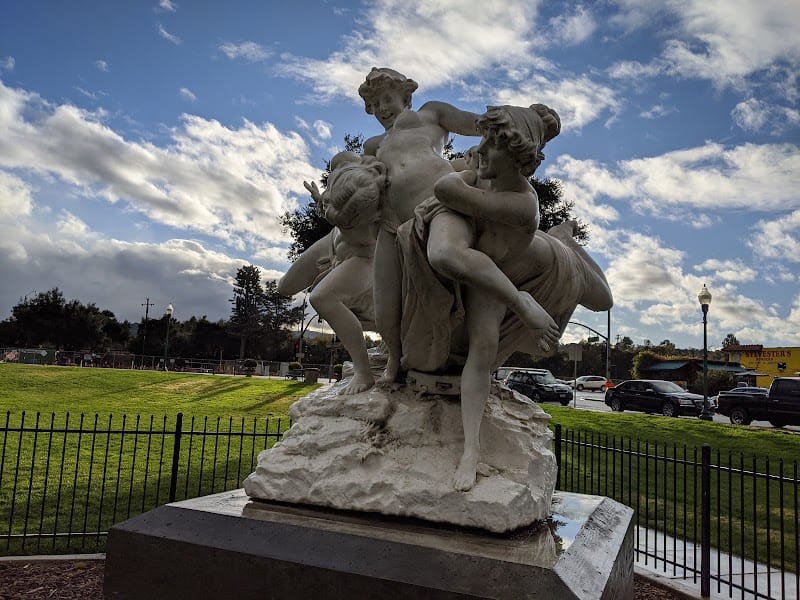 Sunken Gardens playground photo 3