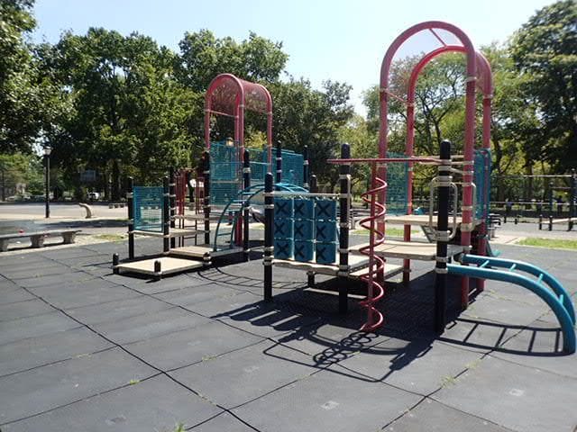 Sutphin Playground playground photo 1