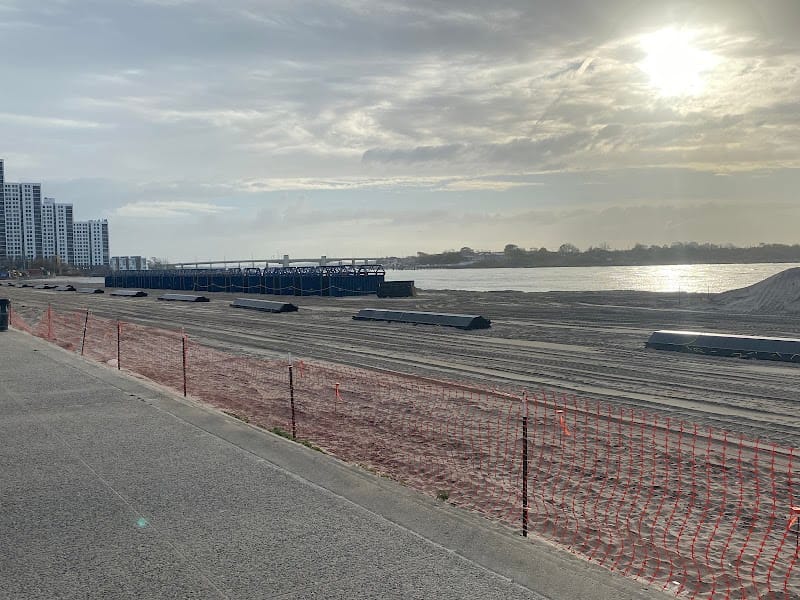 Swimming Beach playground photo 2