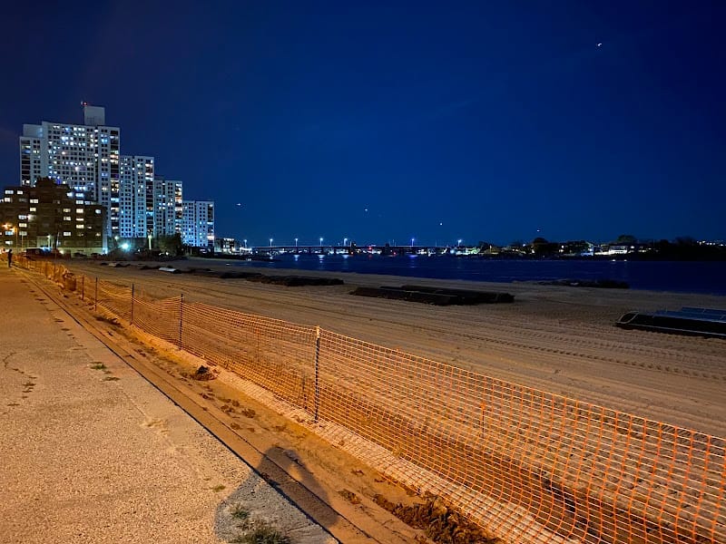 Swimming Beach playground photo 3