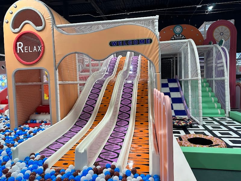 T&B Play playground photo 3