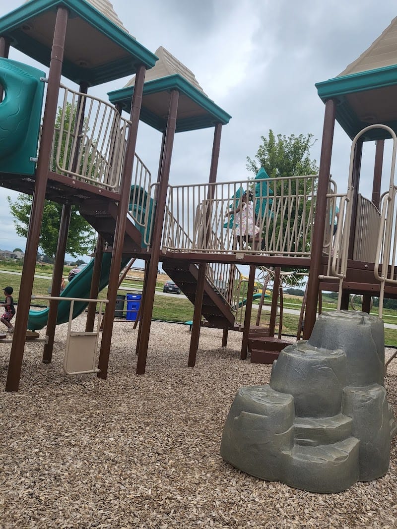 Tiffin Splash Pad playground photo 1