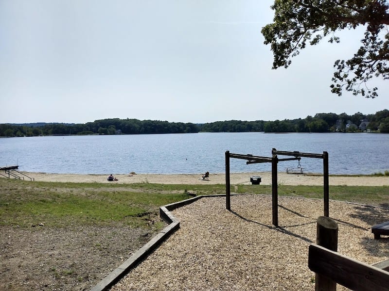 Varney Playground playground photo 2