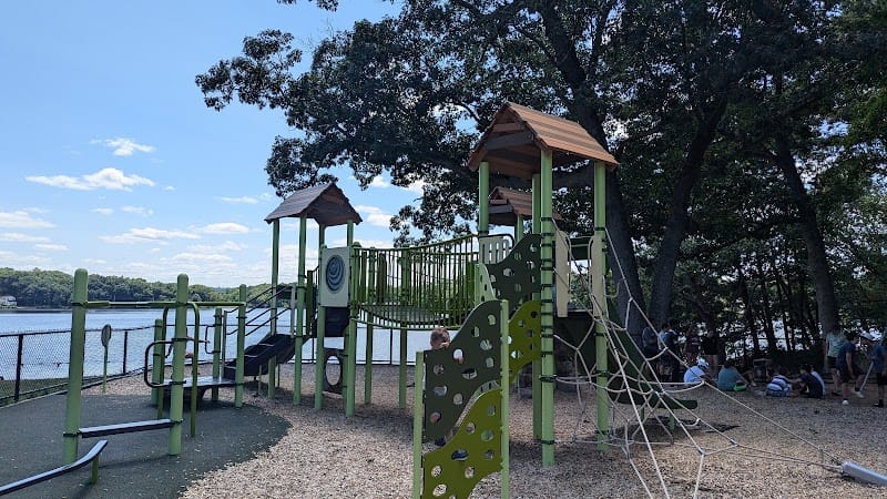 Varney Playground playground photo 3