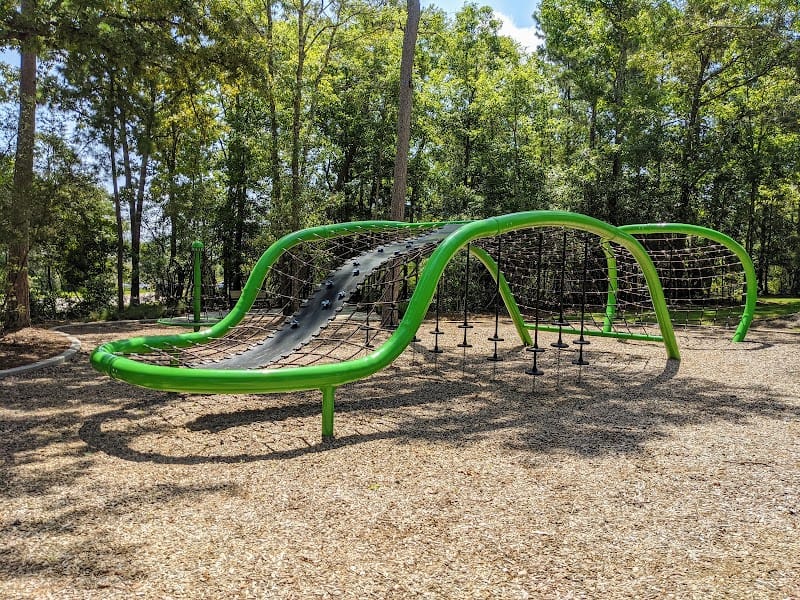 Verdancia Park playground photo 1