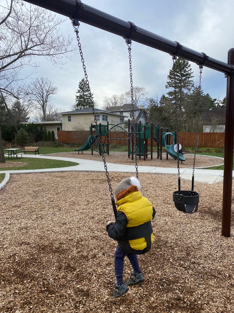 Vernon Playground playground photo 2