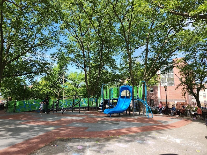 Veterans Grove playground photo 1