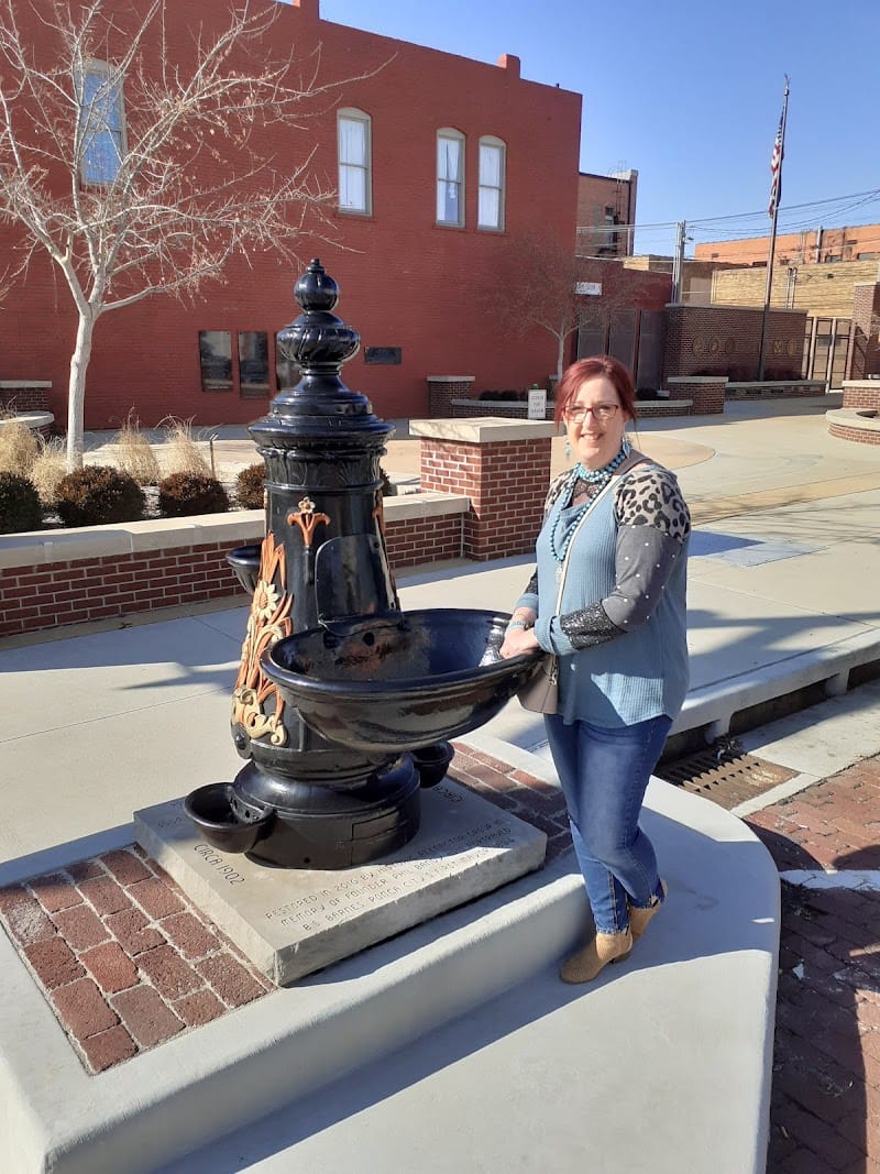 Veterans Plaza playground photo 2