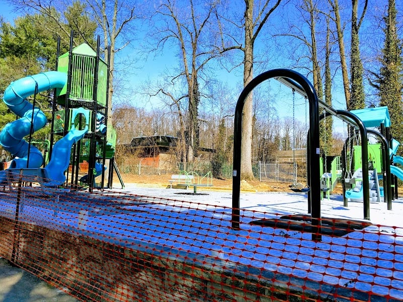 Welsh Park playground photo 3