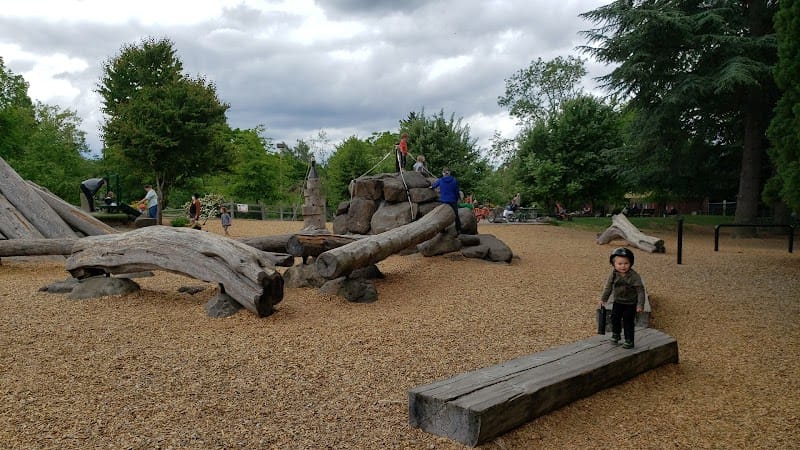 Westmoreland Park playground photo 2