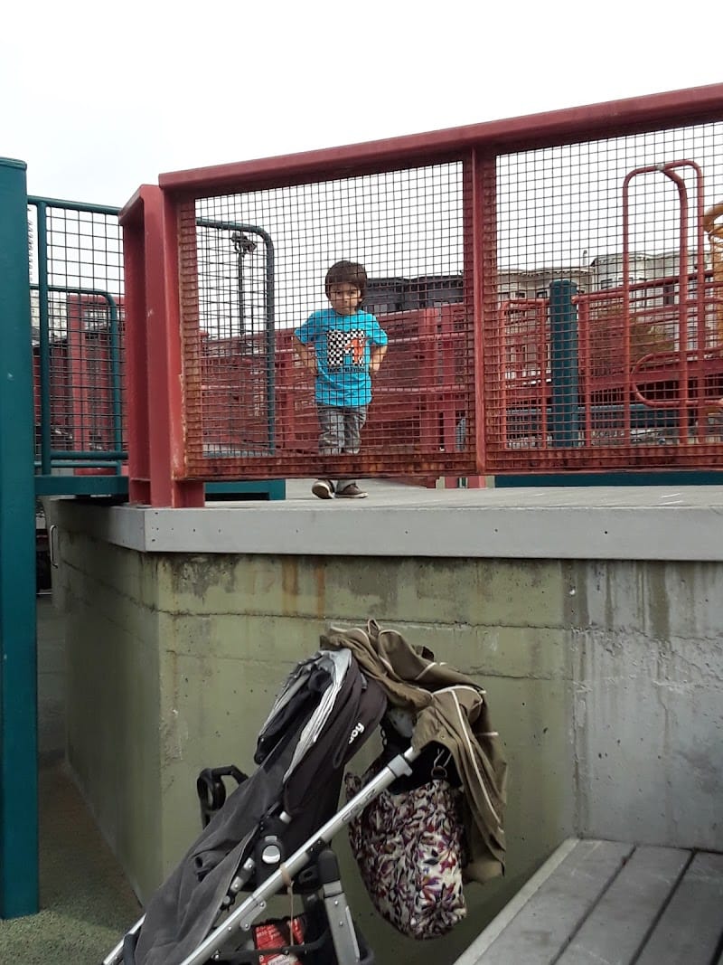 Wills Playground playground photo 2