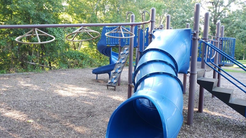 Woodland Oaks Park playground photo 3